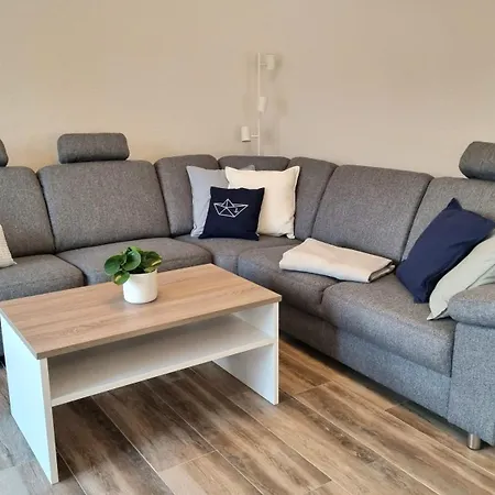 Apartment Kanalkajuete Theodor Hanerau-Hademarschen