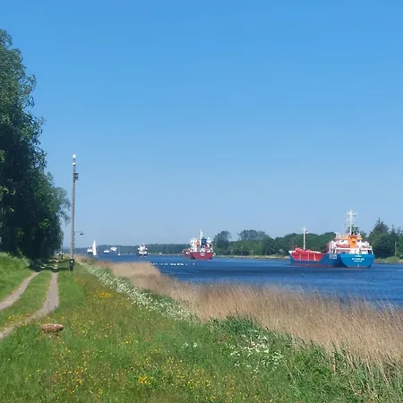 Kanalkajuete Theodor * Hanerau-Hademarschen