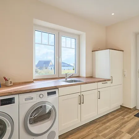 Kanalkajuete Theodor Hanerau-Hademarschen