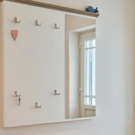 Kanalkajuete Theodor * Hanerau-Hademarschen