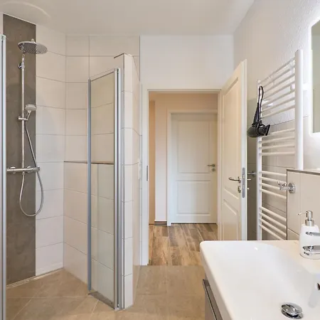 Kanalkajuete Theodor Apartment *